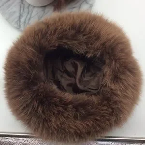 Custom | Accessories | Handmade Genuine Arctic Fox Fur  display picture 1